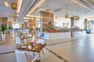 Al Bahar Hotel & Resort - Questions About Staying Here