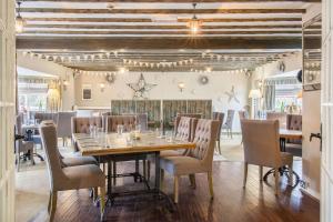 Black Horse Inn - Booking Policies