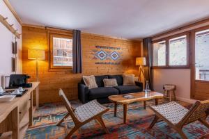 Chalet Hotel Kaya - Travel Information and Accessibility