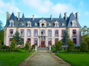 Château Hotel Du Colombier - How To Book Your Stay