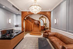 Chesham Court Knightsbridge - Nearby Attractions