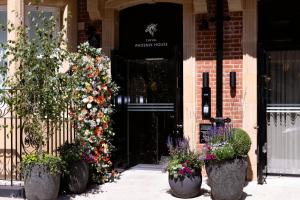 Cheval Phoenix House at Sloane Square - Nearby Attractions