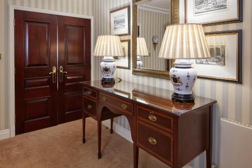 Cheval Thorney Court at Hyde Park - Worth The Stay