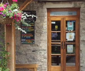 Cross Keys Inn - Nearby Attractions
