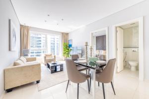 DAMAC Canal Views Residences - Check-In and Check-Out