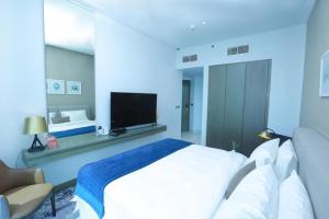 Damac Maison Prive Deluxe Studio With Burj-Khalifa View - Questions About Staying Here