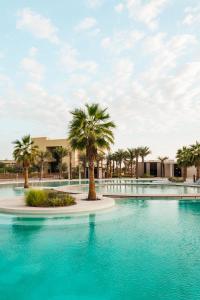 ERTH Abu Dhabi Hotel - Booking Information