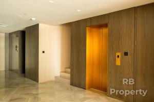 FIVE Palm Beach Villa - Three Floors, Private Pool, Jacuzzi - Guest Reviews and Ratings
