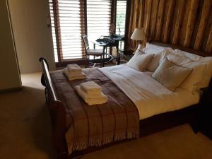 Halfway Bridge - Room Types and Amenities