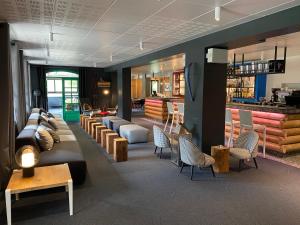 Hotel 16 | 150 Mountain & Spa Nuxe - Activities and Outdoor Fun