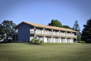 Hotel Lodge The Little Crown - How To Book Your Stay