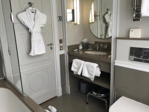 Hotel Recamier - Available Amenities