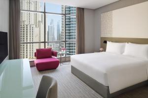 InterContinental Dubai Marina, an IHG Hotel - Dining Options