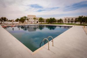 Liwa Hotel - Guest Reviews and Ratings