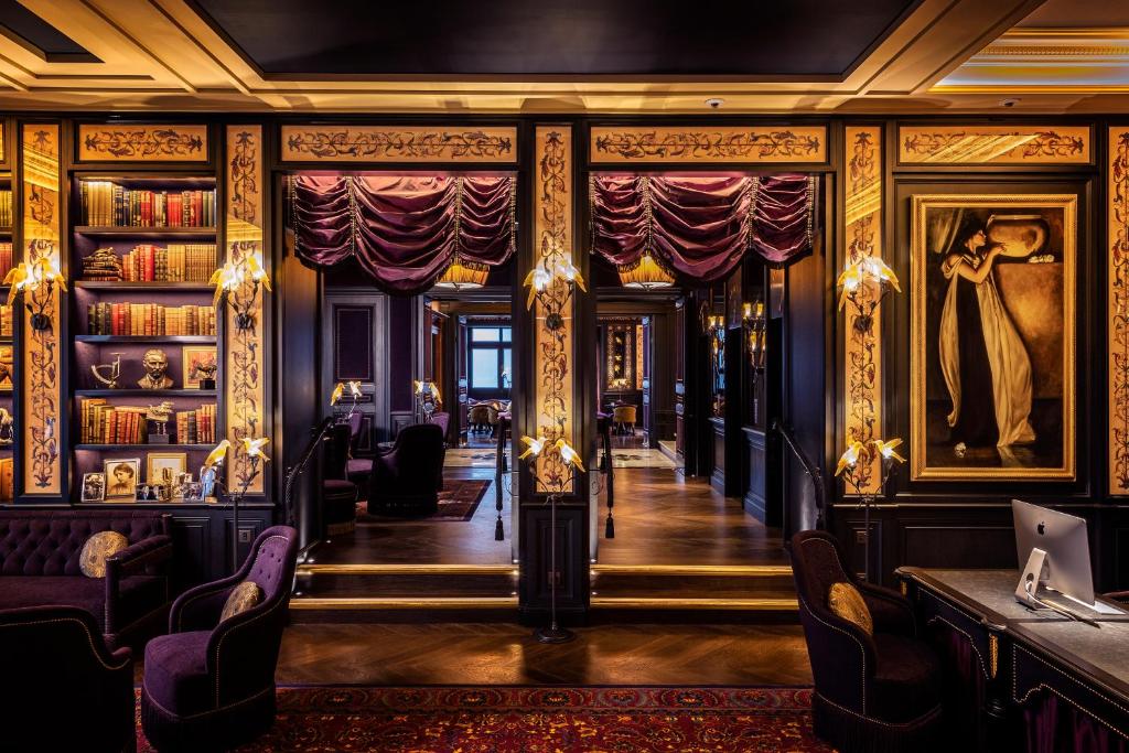 Loscar London Review