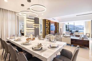 Luxury Villa 8 BR Sea and Mountain View With Infinity Pool - Al Dana Island Fujairah - Booking Information