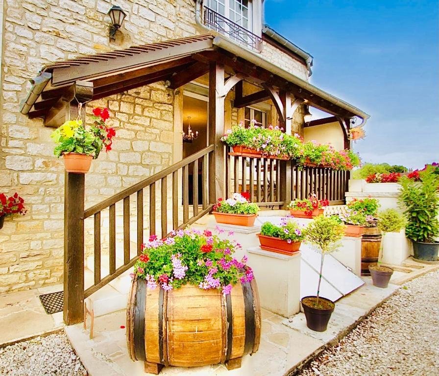 Maison Du Tonnelier - Extended Stays Between Beaune & Dijon - Local Attractions and Wine Tours