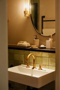 No.124 by GuestHouse, Brighton - Room Options