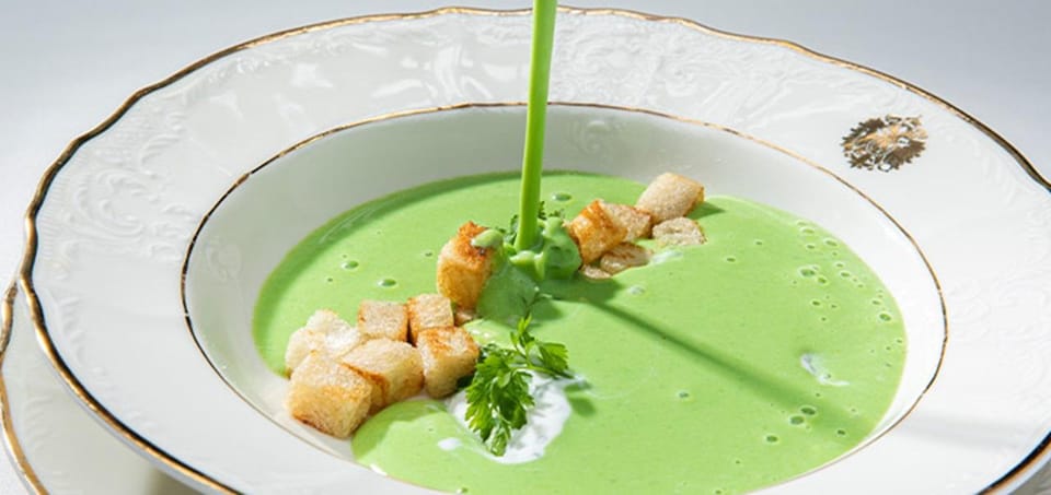 Prague: City Tour and Luxury Dinner With Live Mozart Music - Culinary Experience