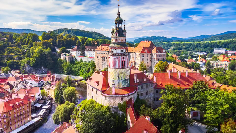 Private Day Trip: Prague to Cesky Krumlov & Hluboka Castle - Accessibility Information