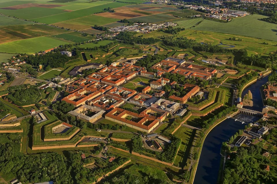Private Sightseeing Transfer Prague - Berlin - Experience With a Local Guide