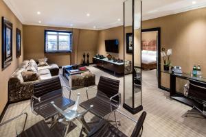Radisson Blu Hotel, London Leicester Square - Formerly Hampshire - Guest Experience Highlights