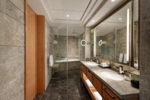 Shangri-La The Shard, London - Special Occasion Highlights