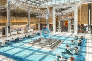 Taj Exotica Resort & Spa, The Palm, Dubai - Questions About Staying Here