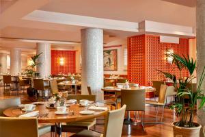 The Bloomsbury Hotel - Policies and Booking Information