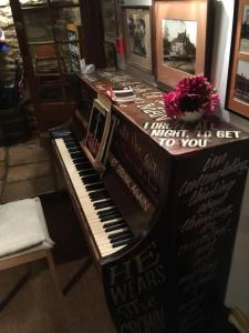 The Crown Inn, Church Enstone - Worth The Stay