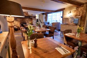 The Fleece at Cirencester - Policies and Additional Information