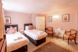 The Old Vicarage Hotel & Restaurant - Nearby Attractions and Activities