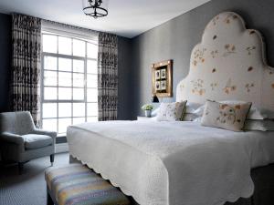 The Soho Hotel, Firmdale Hotels - Dining Options and Bar Experience