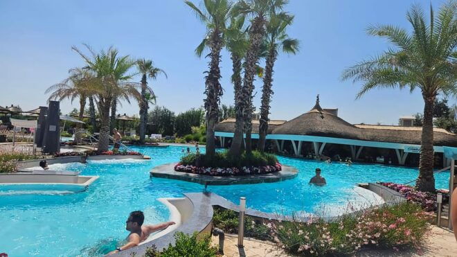 Therme:Spa Day at the Biggest Oasis of Relaxation《Bucharest》 - Visitor Recommendations