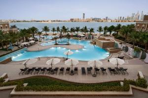 Wyndham Residences The Palm - Questions About Staying Here