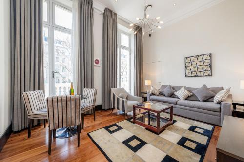 130 Queens Gate Apartments - Worth The Stay