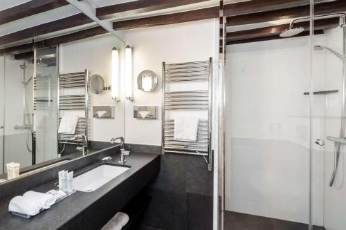 Best Western Plus Hotel Sydney Opera - Dining Experiences