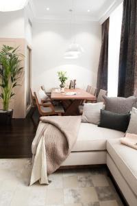 Claverley Court Apartments Knightsbridge - Tips for Travelers