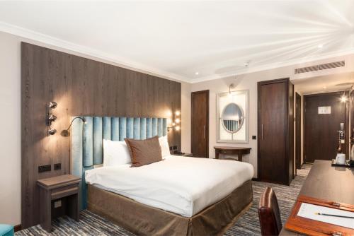 Courthouse Hotel London - Worth The Stay