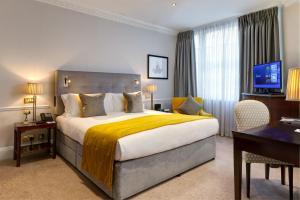 Dukes London - Worth The Stay