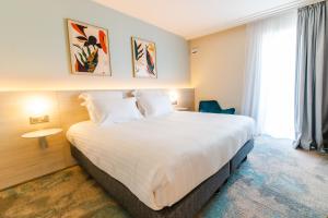 Golf Island BW Premier Collection - Nearby Attractions