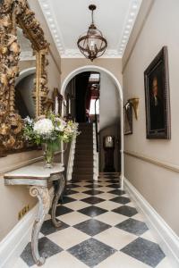 Henrys Townhouse Marylebone - Child and Pet Policies