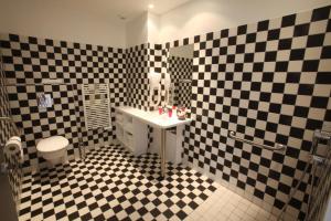 Hotel 202 - How To Book Your Stay