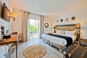 Hotel La Villa Cap D'Antibes - Location Highlights