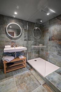 Hotel Le Bois Joli - How To Book Your Stay