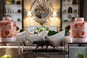 Hotel Monge - How To Book Your Stay