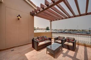 J5 Villas Holiday Homes Barsha Gardens - Nearby Attractions