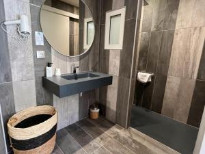 La Rencluse Hotel - How To Book Your Stay