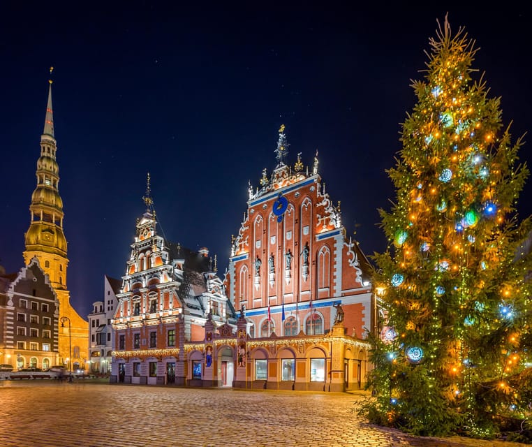 Magical Christmas Journey in Český Krumlov - Unique Experience Features