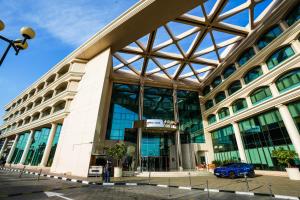 Mövenpick Grand Al Bustan - Recreation and Leisure Activities